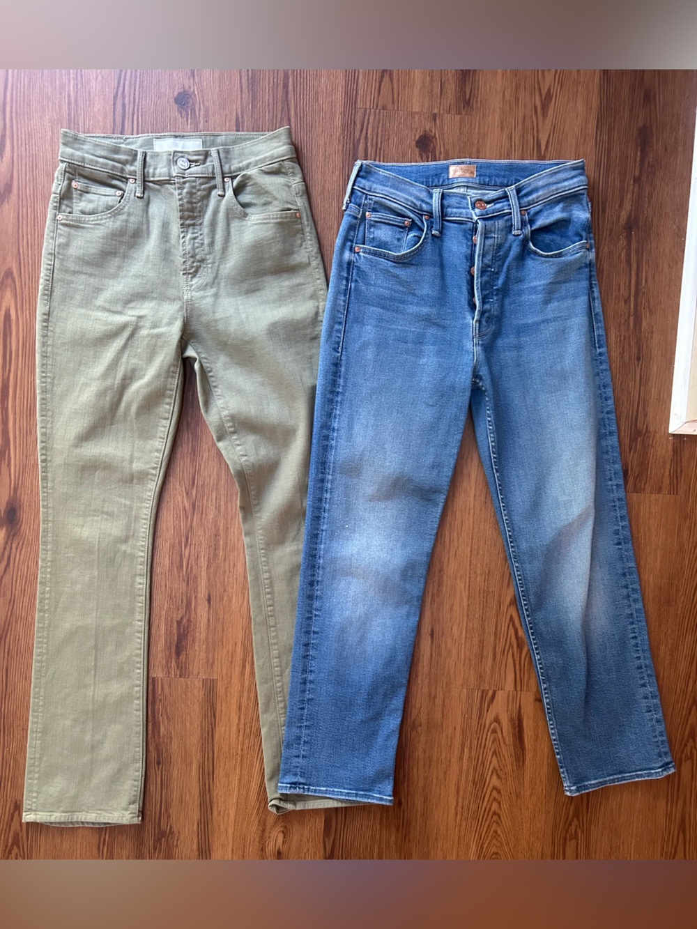 Bundle of 2 pairs of MOTHER Jeans Size 26